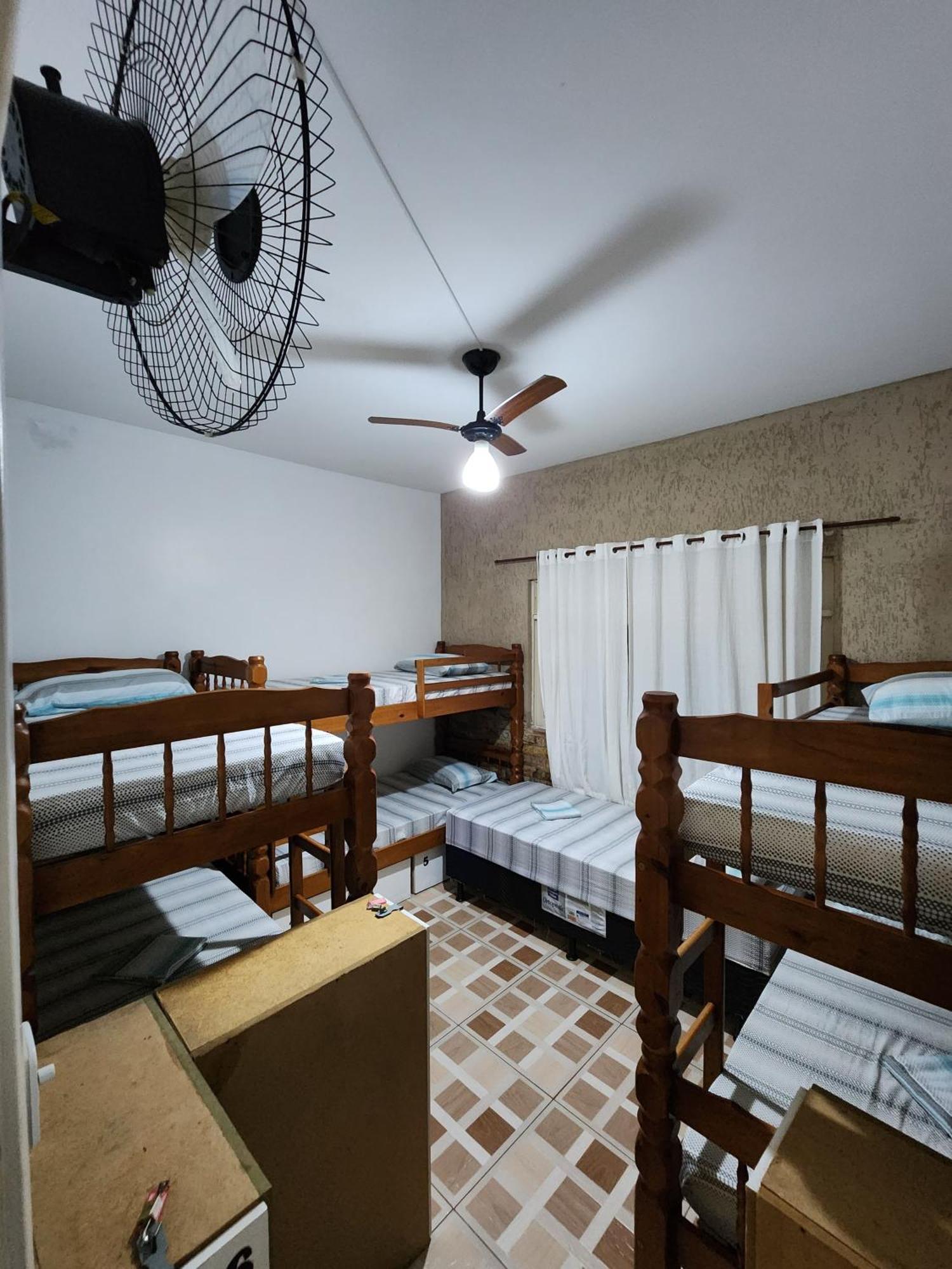 Hostel Caminho Da Praia Арраял-ду-Кабу Екстер'єр фото