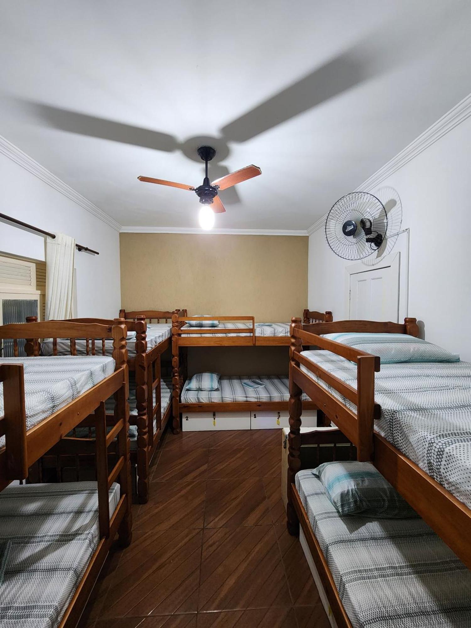 Hostel Caminho Da Praia Арраял-ду-Кабу Екстер'єр фото